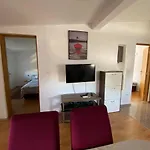 Appartement Renic Nin