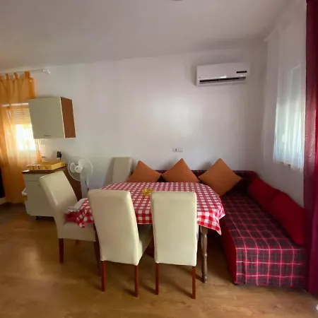 Apartment Renic